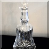 G09. Crystal decanter. 